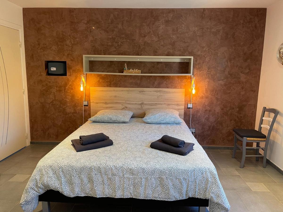 Oustaou Di Ercole Apartment Борм-ле-Мимоза Екстериор снимка